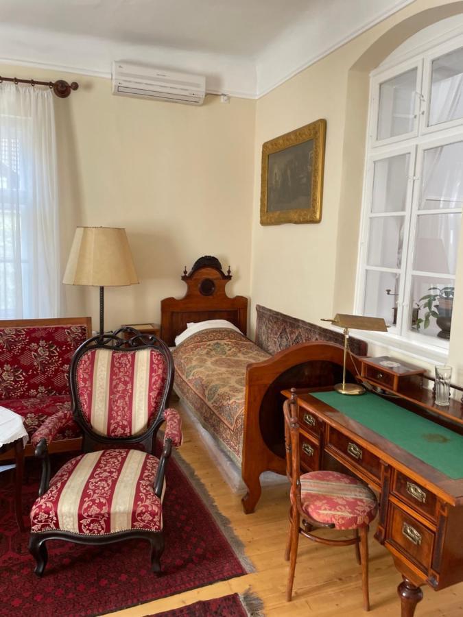 Hajos-Haz Apartment แซแก็ด ภายนอก รูปภาพ