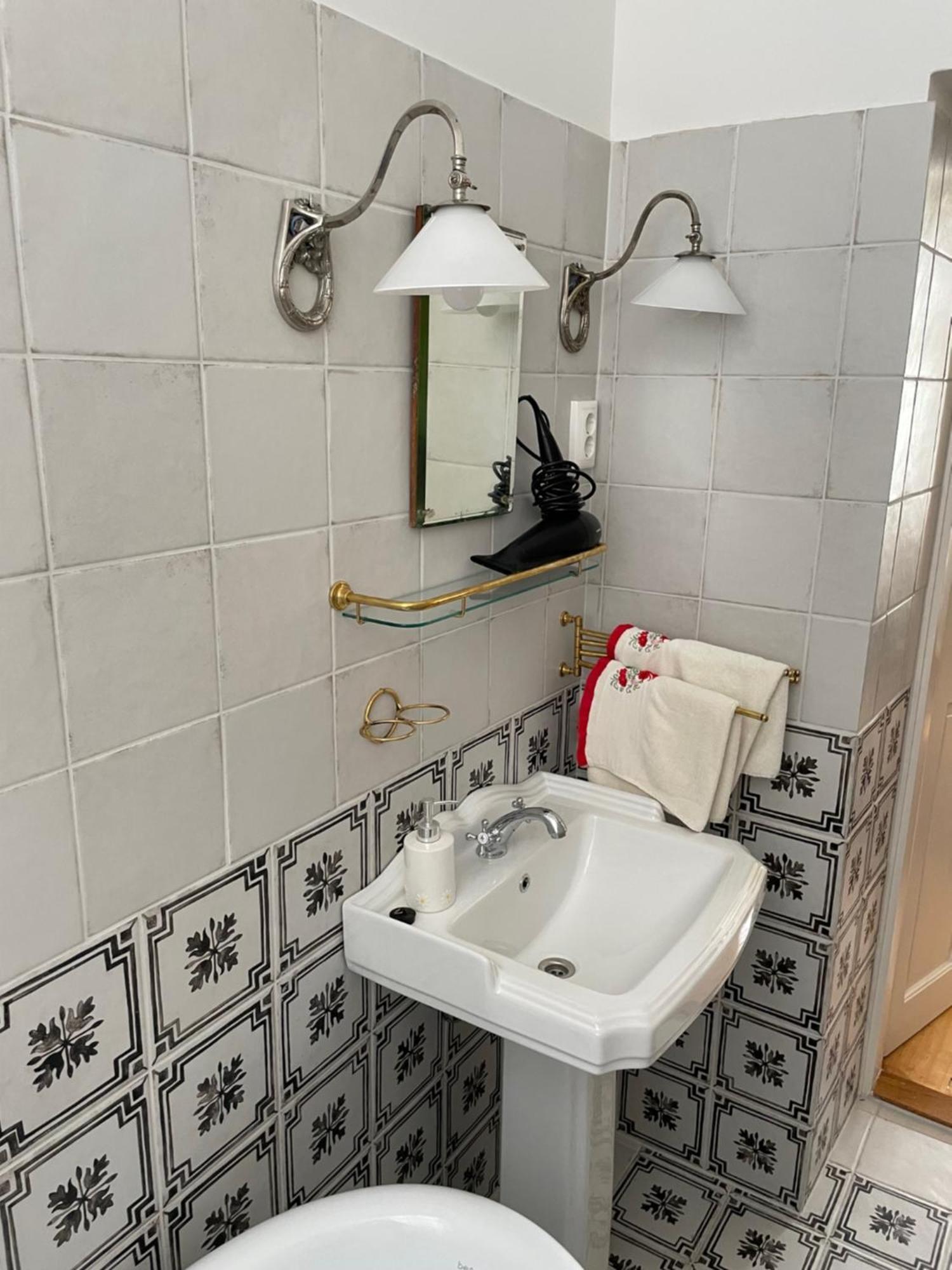 Hajos-Haz Apartment แซแก็ด ภายนอก รูปภาพ